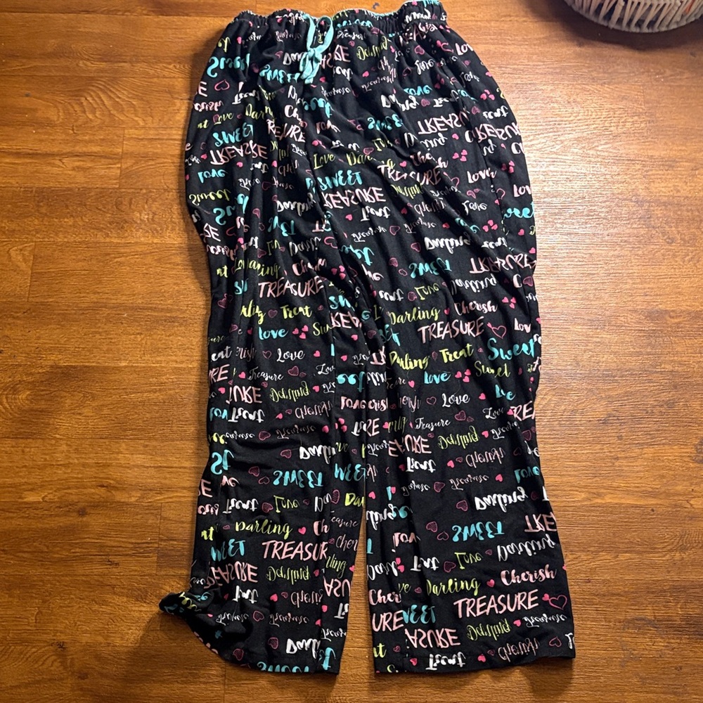 Women's Black Multicolor Text Pajama Pants